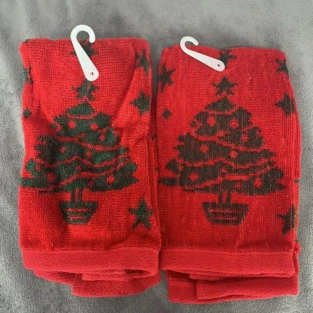 Peachtree Products Red Black‎ Christmas Holiday Festive Hand Towels
